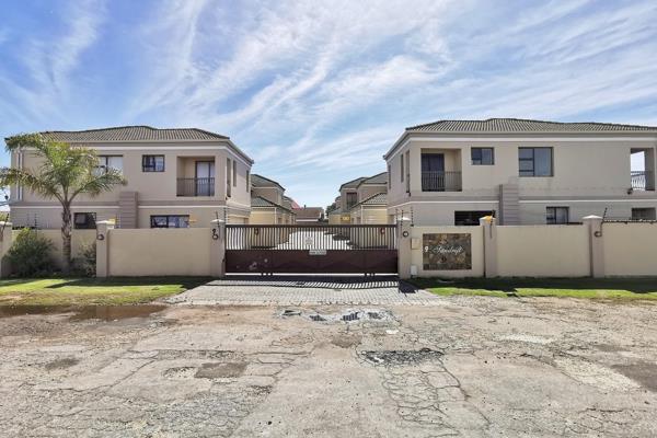 Nestled in the sought-after Sandrift townhouse complex in Wavecrest, Jeffreys Bay, this ...