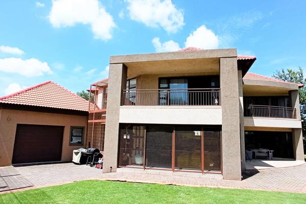 Are you looking for the perfect place to call home? Look no further!

We present to you a stunning 4-bedroom, 4.5-bathroom house to let ...