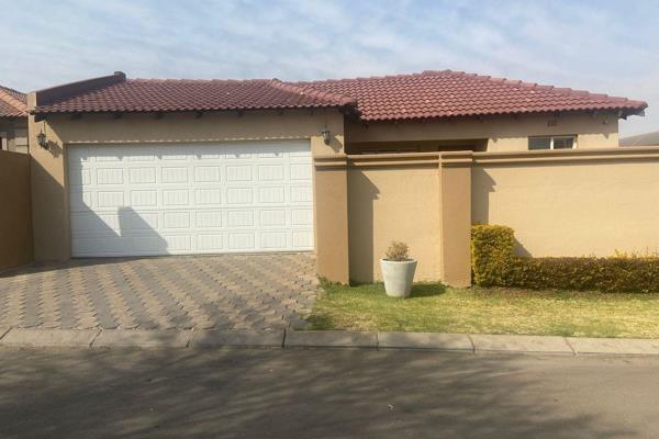 Charming Two-Bedroom Oasis in Tranquil Naturena

Discover your dream home in the peaceful neighborhood of Naturena, Johannesburg South! ...