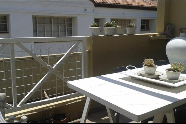 This spacious 3-bedroom apartment, now modified for an expanded living area, offers a fantastic opportunity in Wilkoppies at a bargain ...