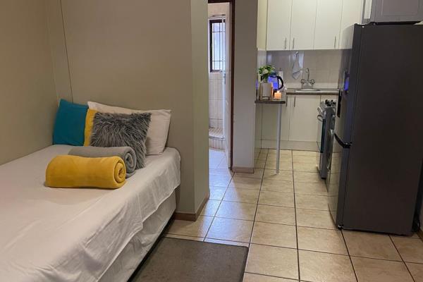 Stack ground floor, this unit comprises a kitchen

1 - bathroom
1 - carport

This ...