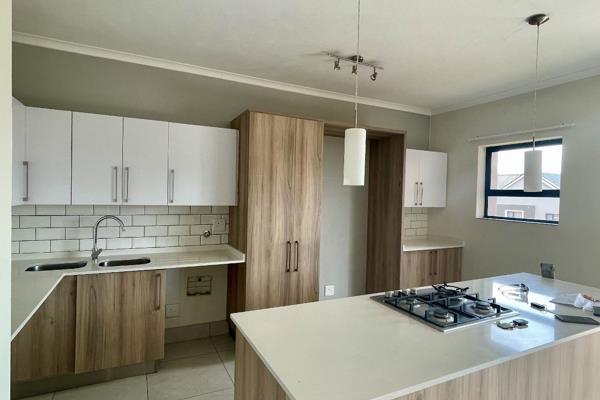 2 Beds, 1 full Bath and 1 Garage with double door Fridge, Drier and washing Machine
Modern living , lock-up and go 2 Bedroom 1 Full ...