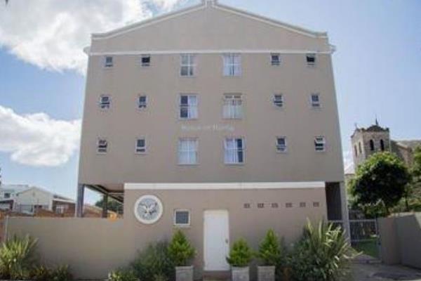 These sought after units is up for grabs for 2025.
Nsfas Accredited as well.
There is ...