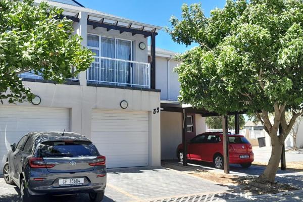 Sole Mandate

I am pleased to present this beautiful townhouse that consist of ...