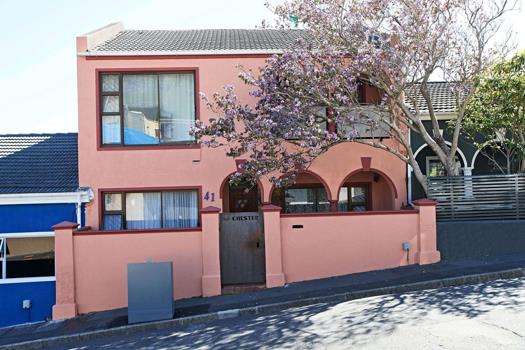 5 Bedroom House for sale in Walmer Estate