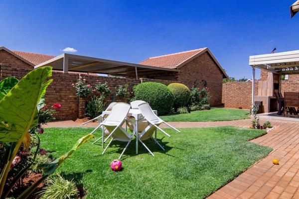 On Show Sunday 1 December 2024 15:00 - 17:00.   Viewing by Appointment!

This beautiful 3-bedroom townhouse is situated in a very ...