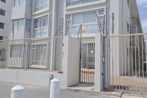 Apartments Flats to Rent in Strand North