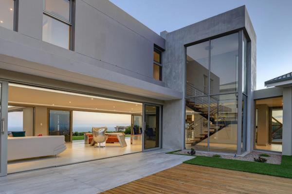 Luxurious Furnished Rental Home in Pinnacle Point, Garden Route

Discover the pinnacle ...