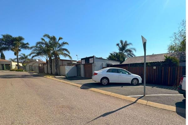 **Exclusive Mandate**
OFFICE SPACE IN ZWARTKOP for Sale!!!
Situated in a boomed off area
Includes:
2 PRIVATE OFFICES
RECEPTION
WAITING ...