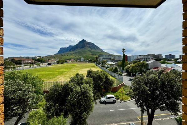 Furnised two Bedroom Apartment At Serengeti
Balcony with Mountain Views
Undercover Lock-up garage
Convenient location on the Jamie ...