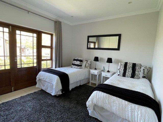 Photo of 2 Bedroom Apartment / flat to rent in Seaside Longships