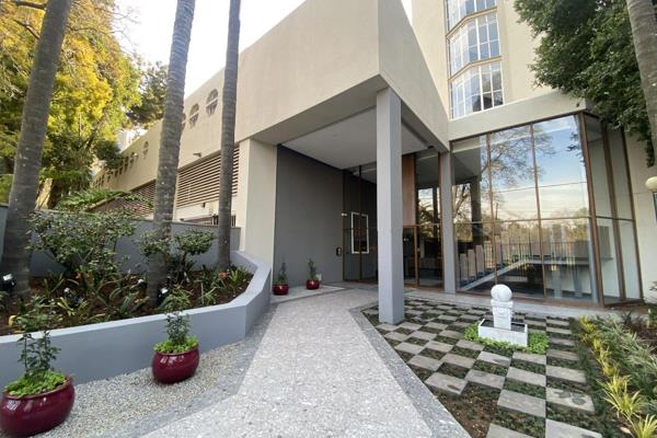 Beautiful Apartment situated close to Rosebank Mall &amp; Gautrain.

Open-plan lounge, dining area and kitchen.
2 Bedrooms, 2 ...