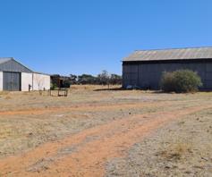 Farm for sale in Stella