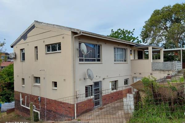 Spacious 7-Bedroom Investment HOME in Greenwood Park Durban.

7-bedroom family home in the heart of Greenwood Park, Durban. This ...