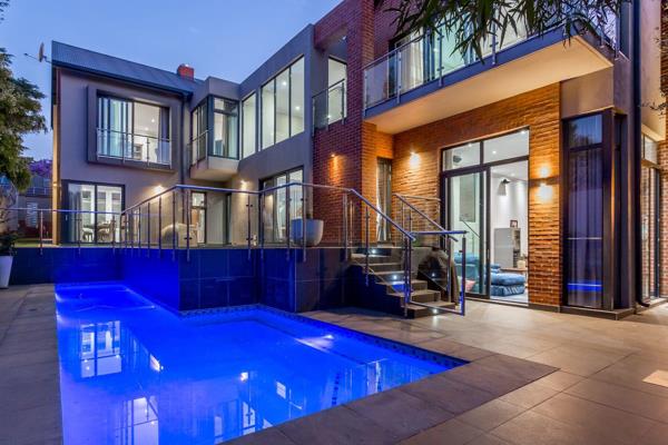 Seller asking R7,9M.

This exceptional double-storey home masterfully combines contemporary design with cutting edge architecture.  The ...