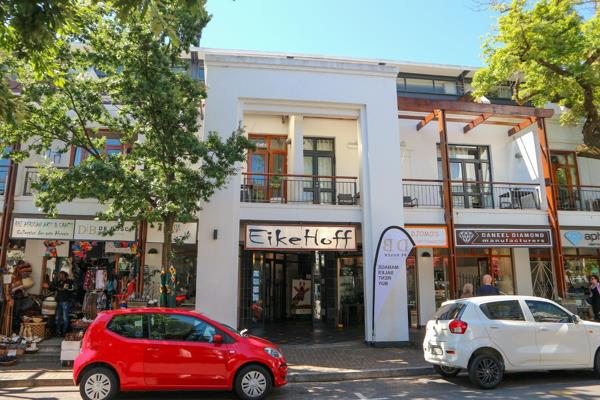 A rare opportunity awaits all business owners/investors!

The property is located in the tourist hub of Stellenbosch, surrounded by ...