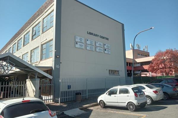 Versatile office space located in a prime Northcliff business district, offering easy ...