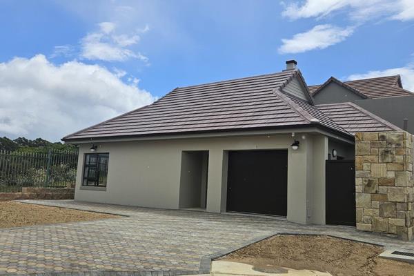 Experience the tranquility of retirement living in this brand new, modern home nestled in a peaceful cul-de-sac in Mosselbay.
* ...