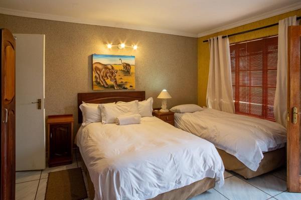 Country guesthouse less than 20 minutes from johannesburg cbd
8 bedrooms plus more accommodation ,the sale includes the ...