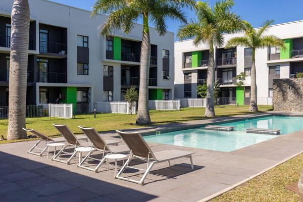 This trendy, pet-friendly 2-bedroom apartment offers a tranquil estate lifestyle in the heart of Ballito. With a spacious full family ...