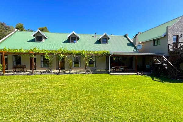 Reconnect with what truly matters in this property located in Storms River Village. ...