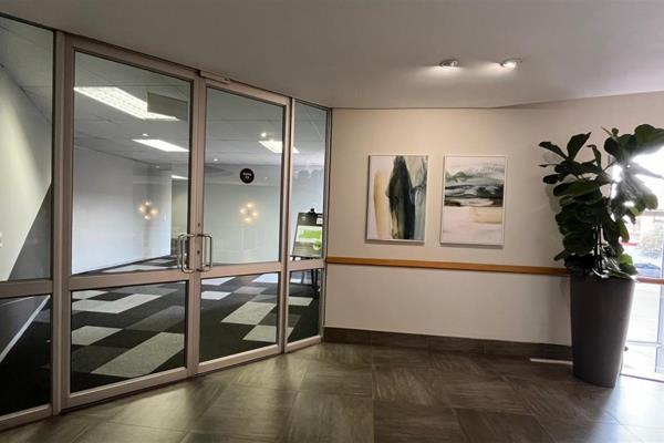 Modern Open-Plan Office Space to Let in Illovo 

Located in the prestigious Fricker ...