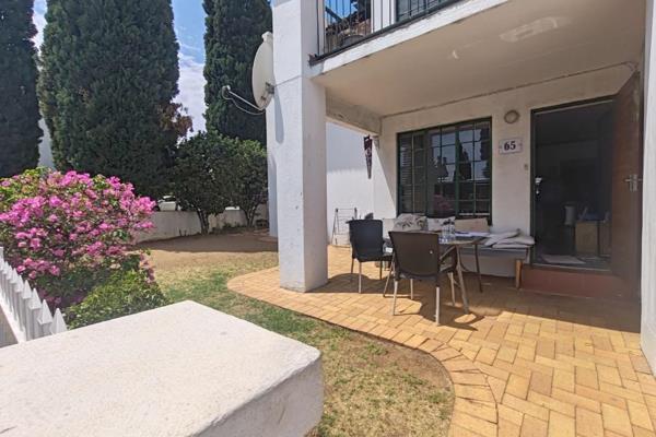 Marais Steyn Park, Edenvale, Property For Sale
Nestled in the highly sought after Oude Kaap Estate in Marais Steyn Park, this 2 ...