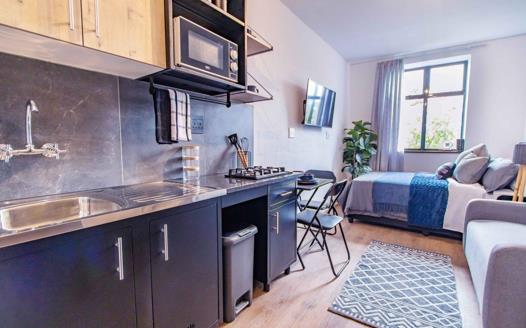 Apartment / Flat to rent in Northcliff