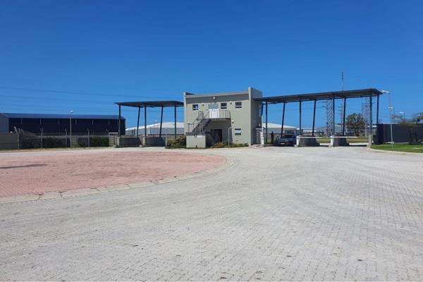 3848M2 PRIME LAND FOR SALE  / SECURE INDUSTRIAL PARK

This industrial land offers a ...