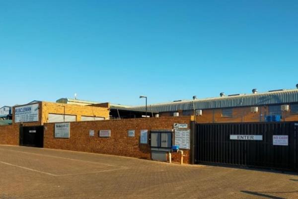 This industrial property is located at 334 Alwyn Street, Waltloo, Pretoria. A main street in Waltloo connecting Waltloo Road &amp; ...