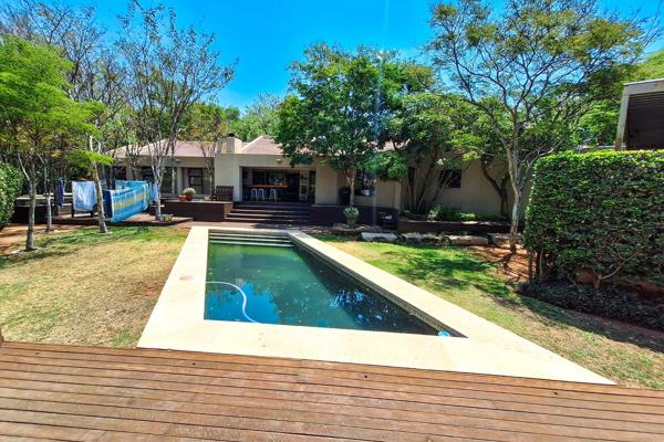 Conveniently located close to Schools and shopping.
Walk to Noordheuwel and Krugersdorp ...