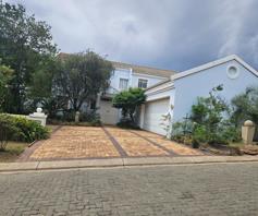 House for sale in Woodmead