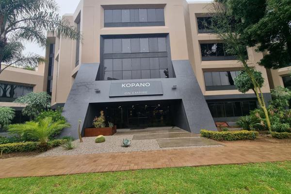 Situated in the dynamic hub of Parktown, this modern 168-square-meter office offers a ...