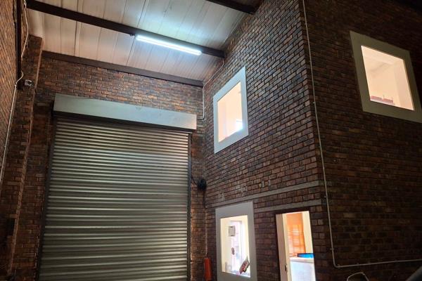 Warehouse to Let in Bredell - With exclusive yard space.

This is comprised of an office component and warehouse. The office component ...