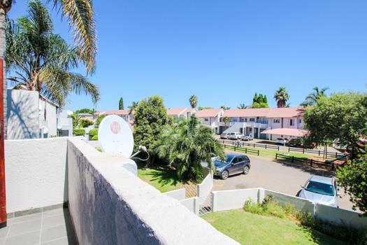 2 Bedroom Apartment / Flat for sale in Glen Marais