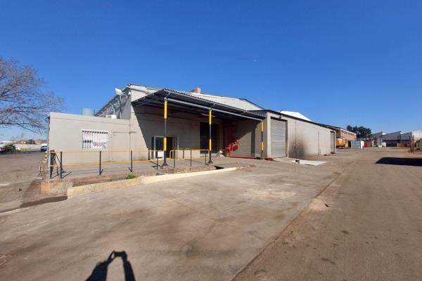 Located in a highly sought-after industrial park in Benoni South, this well-maintained ...