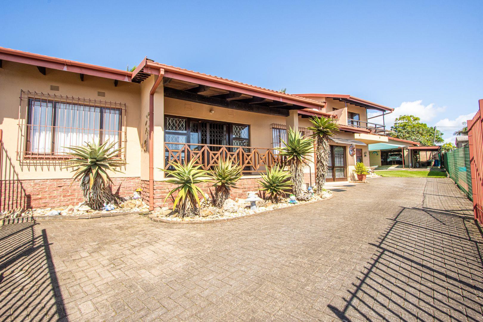 4 Bedroom House for sale in Manaba Beach - P24-115178736