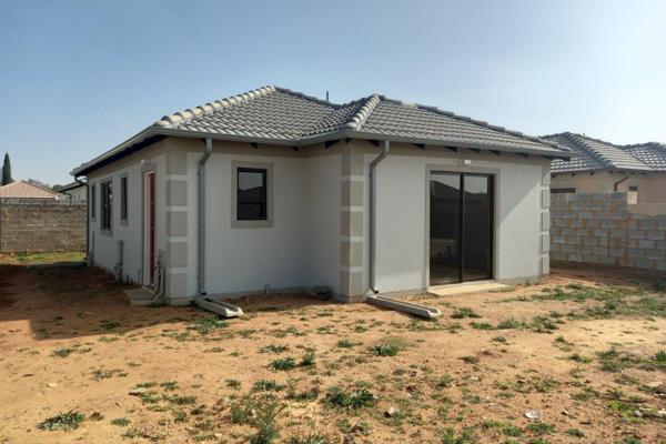 NEW DEVELOPMENTS for sale in WINDMILL PARK, BOKSBURG.

Full Tittle Stands.

Prices From R700 000 upwards.

Garage not ...