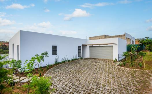 4 Bedroom House for sale in Zululami Luxury Coastal Estate