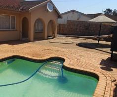 House for sale in Shallcross