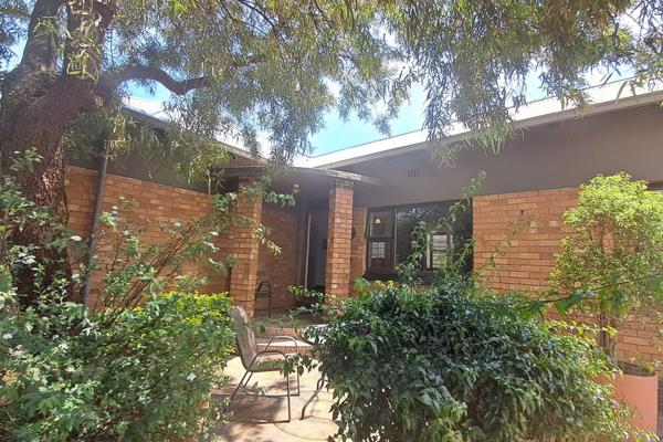 If you are looking for a home for your family that&#39;s just been newly renovated - ...