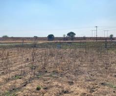 Vacant Land / Plot for sale in Mooilande