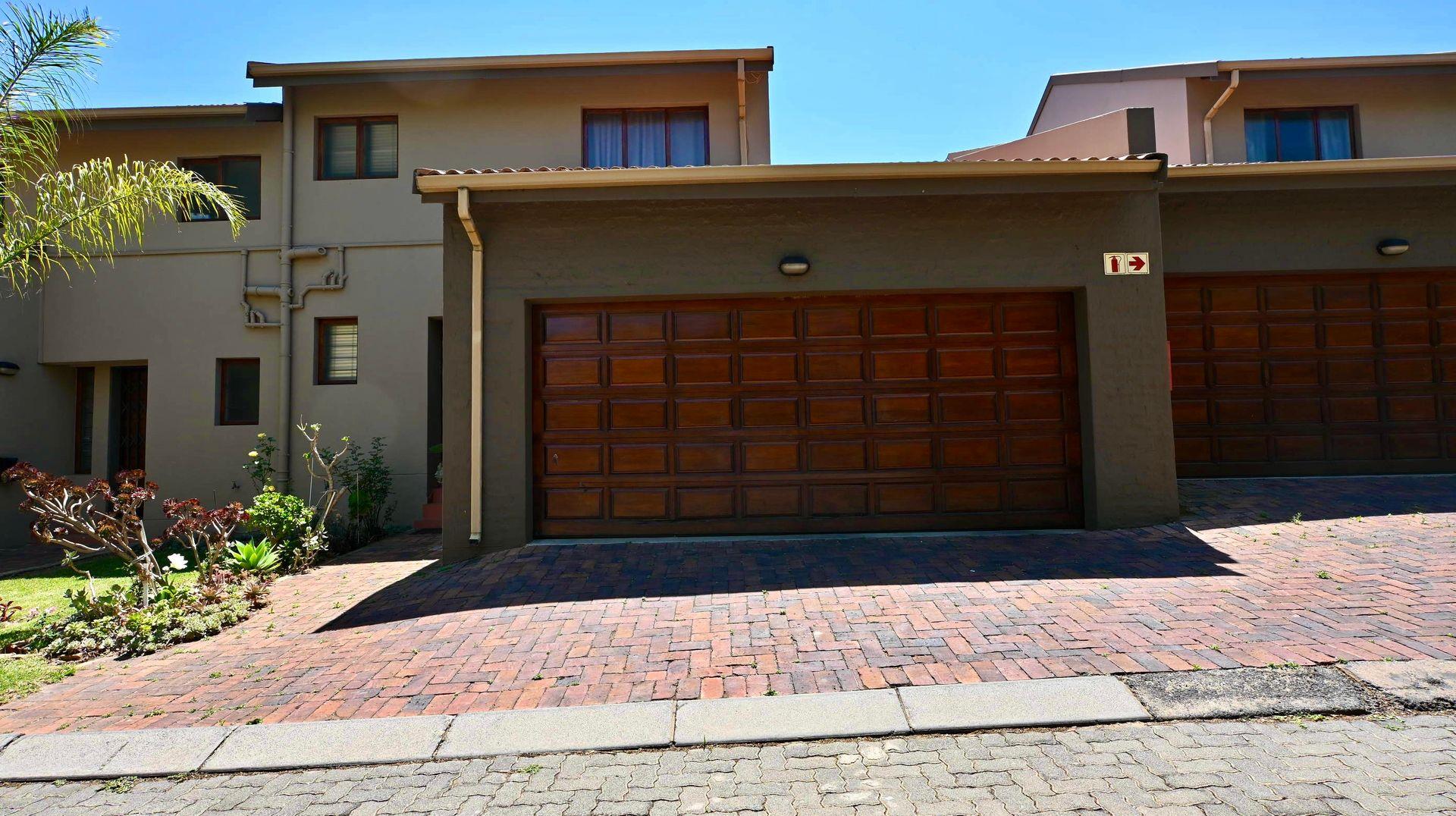 Radiokop Property : Townhouses for sale in Radiokop : Property24.com ...