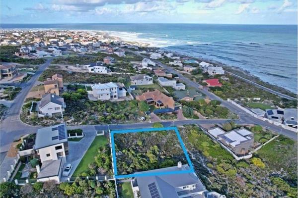 Discover Your Coastal Sanctuary in Struisbaai
Embrace the allure of seaside living with this 773m2 vacant plot, perfectly positioned in Struisbaai for unobstructed sea views and access to the area’s pristine beaches. Here, tranquility and convenience meet, placing you moments ...