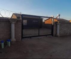 House for sale in Soshanguve HH