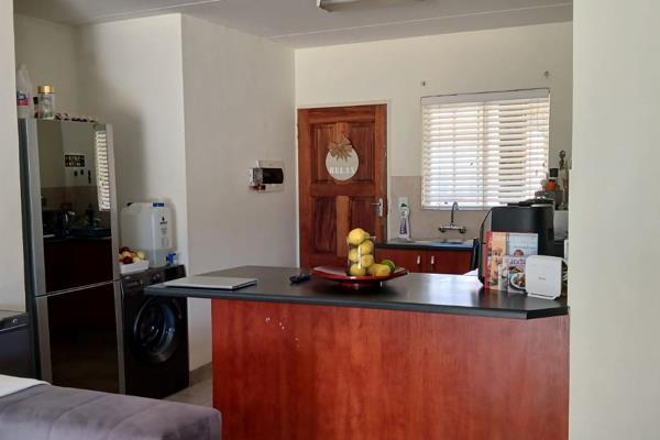 2 bedroom apartment available for the 1st of December
Newly renovated apartment that ...