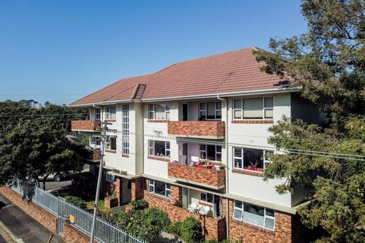 2 Bedroom Apartment / Flat for sale in Rondebosch