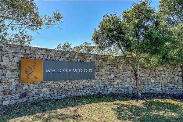 House To Rent in Wedgewood Golf Estate

Nestled in the picturesque Wedgewood Golf ...