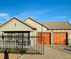 House for sale in Bloemspruit