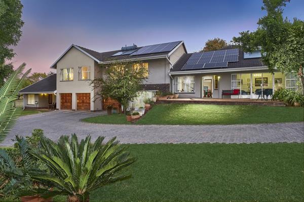 RANDPARK RIDGE PROPERTY FOR SALE, RANDBURG

This magnificent home situated ideally in ...